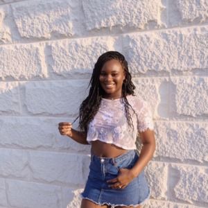 Meet your Posher, Ife